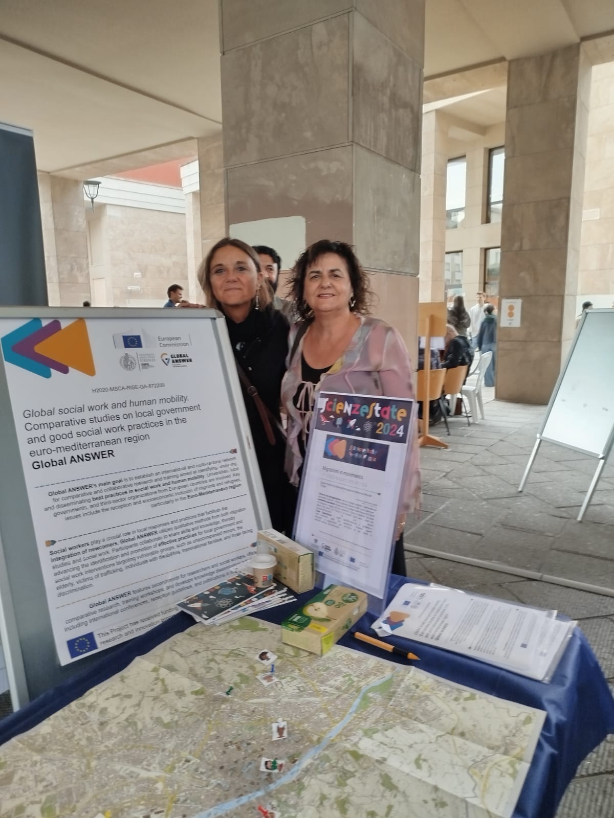  Ivana Acoccella (UNIFI) y Lali Delgado (UGR)
